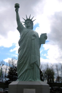 こんなところの自由の女神 And New York